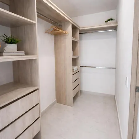 Apartamento Inawa - Sleeps 6 - 7 Min Walking From *